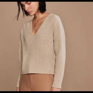 Everlane Ribbed Wool Cashmere Crop V-neck Sweater